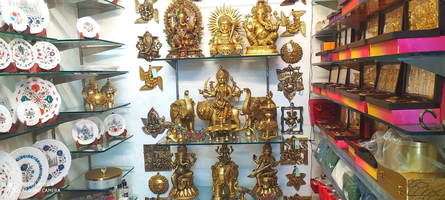 How to Choose the Perfect God Idol for Your Home and Office