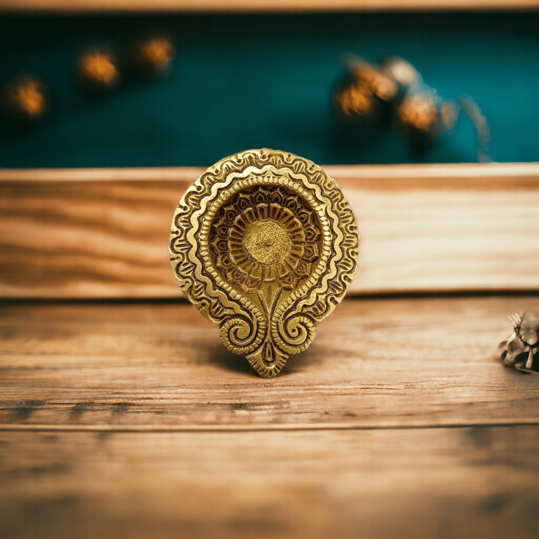 Tamas Brass Paan Diya With Stand (Golden) (1.5 Inches) - Tamas: Luxury Indian Gifts