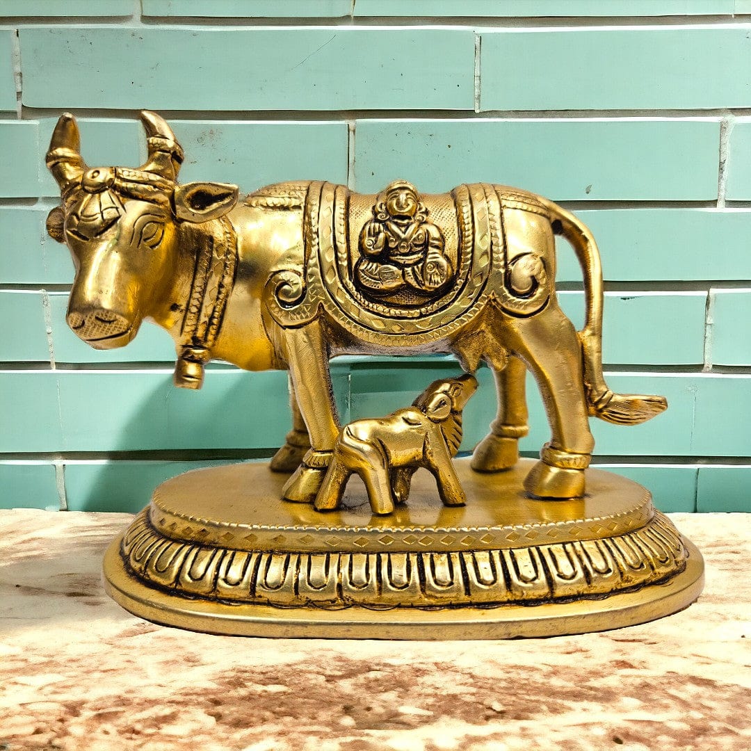Brass Cow with Calf (3.5 X 5.5 X 3 inch)|Weight - 1 kg - Tamas: Luxury Indian Gifts