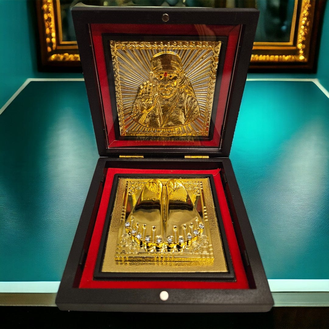 Gold Foil Om Sai Ram