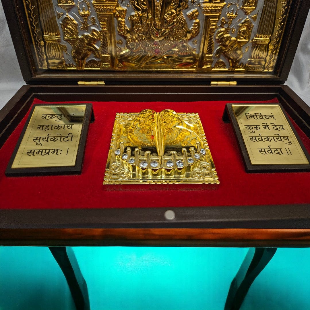Gold Foil Shree Ganeshay Namah Gift \Pooja Box |(5.5 X 8.5 X 4.5 inch)|Weight - 0.33 kg - Tamas: Luxury Indian Gifts
