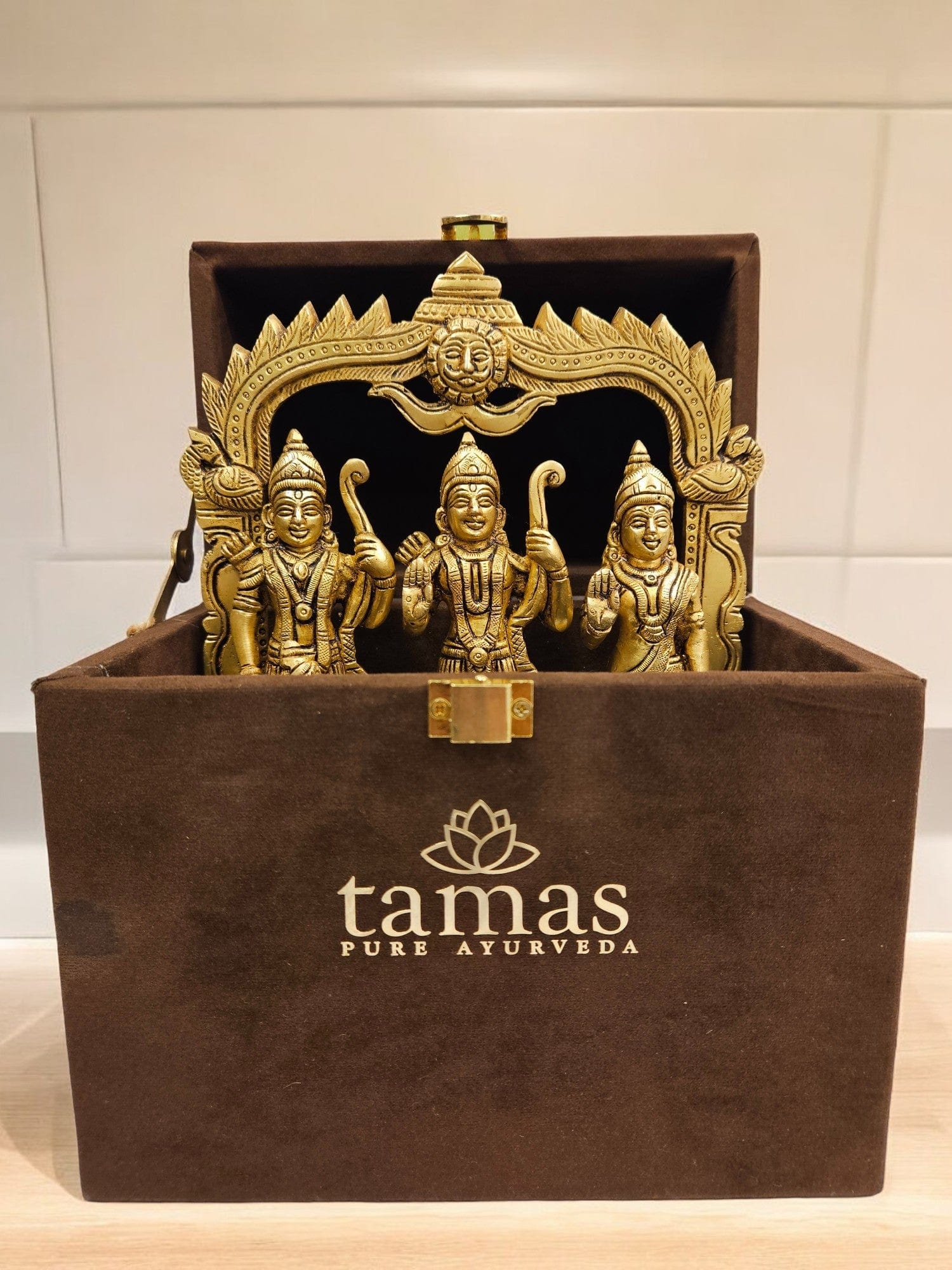 Brass Ram Darbar Murti | (8 X 7.5 X 3 inch) |Weight - 2 kg |Free Luxury Gift BOX - Tamas: Luxury Indian Gifts