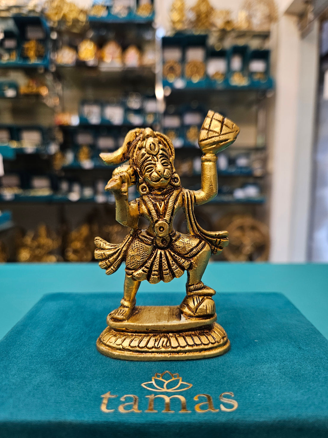 Buy Now Tamas Brass Parvat Hanuman Idol with Gift Box – Spiritual Gift