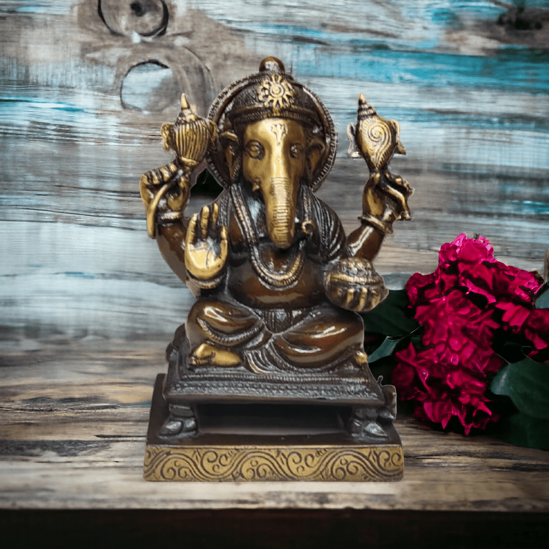 Brass Lord Ganesha Vinayaka Vighnaharta Statue  Idol