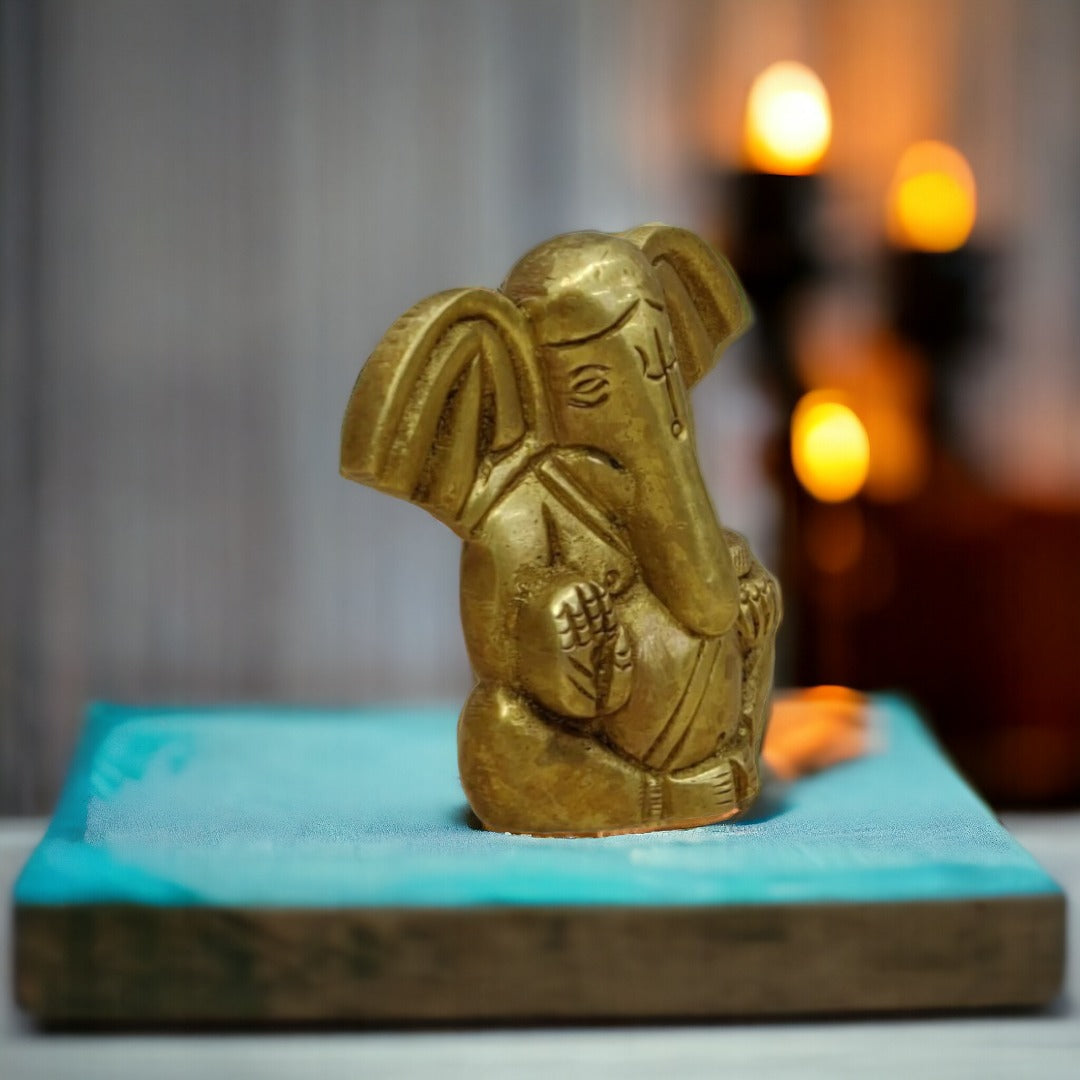 Tamas Brass Ganesha Statue for Temple (Golden) Height: 2 inches