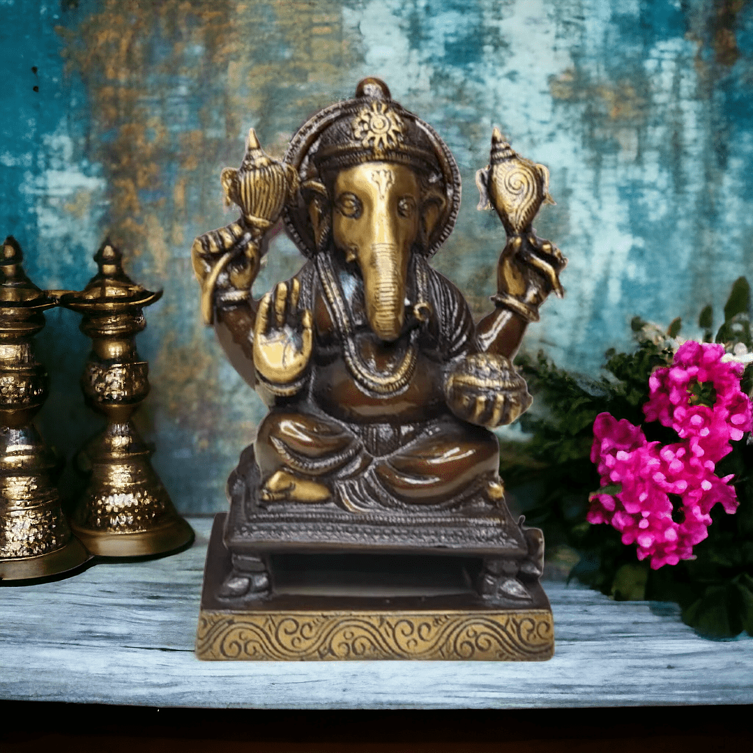 Brass Lord Ganesha Vinayaka Vighnaharta Statue  Idol