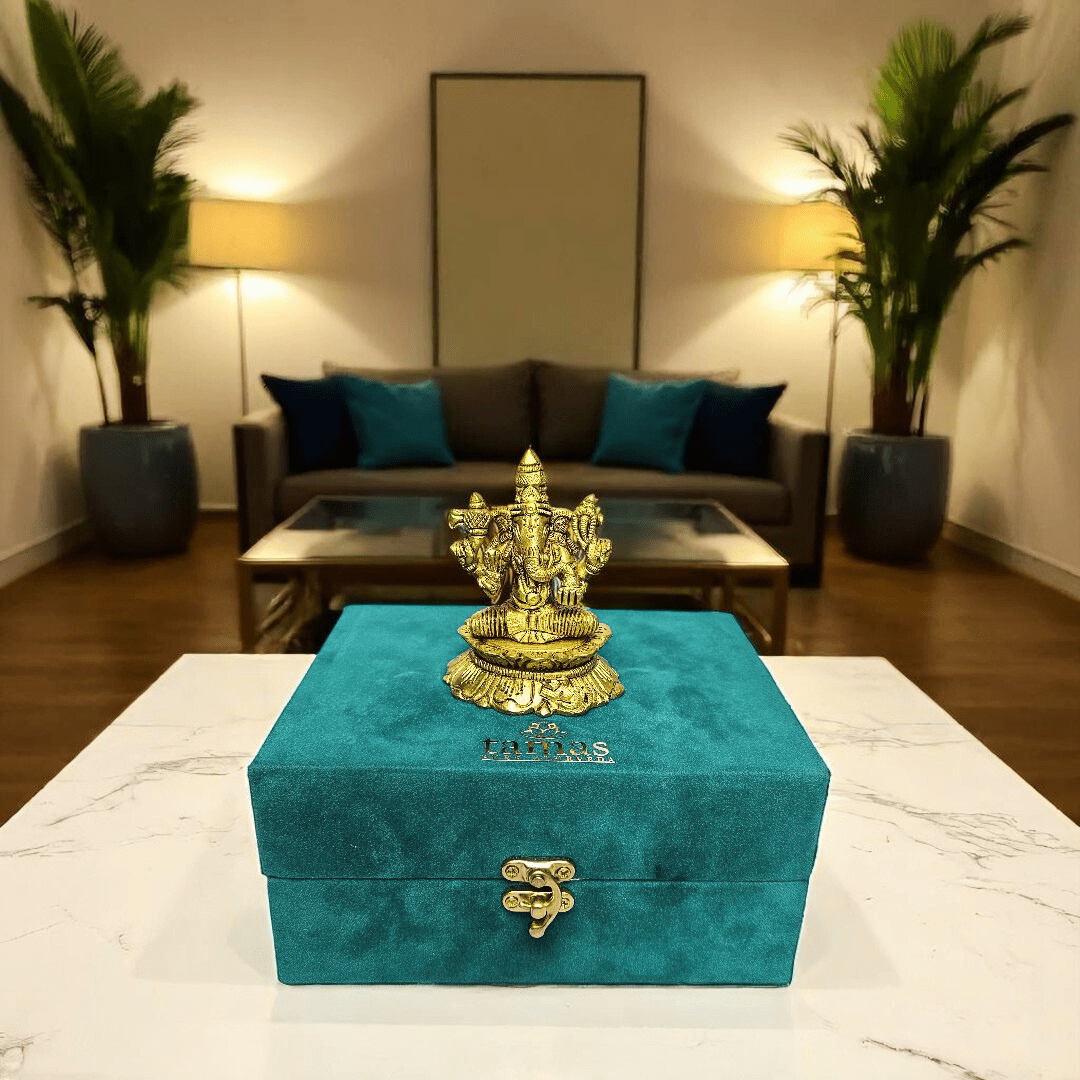 Brass Lakshmi Ganesha Idol Set – Pure Shuddh Peetal Gift Box