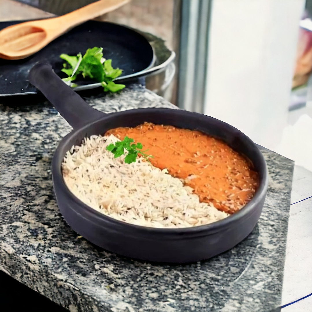 Tamas Handcrafted Black Natural Clay Fry Pan (Black)