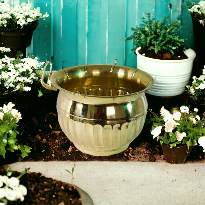 Tamas Brass Flower Pot/Gamla