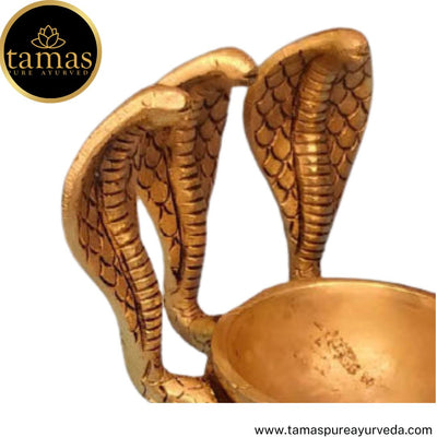 Tamas Brass Handcrafted Deepak/Diya  with Antique Finish (4.5 x 6.5 x 5 Inches, Golden) (Pack of 1)