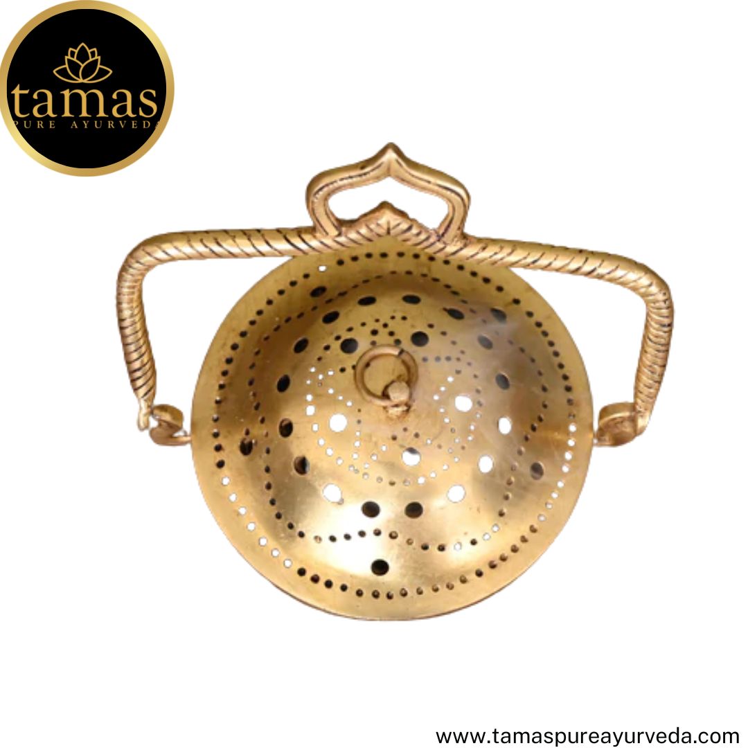 Tamas Brass Handcrafted Dhoop Dani & Incense Holder with Antique Finish (6.5 x 5.5 x 7 Inches, Golden) (Pack of 1)