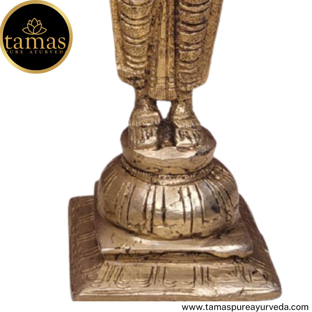 Tamas Brass Handcrafted Pavai Lamp with Antique Finish (2.5 x 2.5 x 7.5 Inches, Golden)
