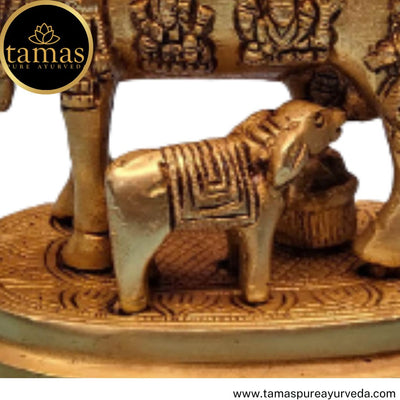 Tamas Brass Handcrafted Kamdhenu Cow and Calf Statue / Idol with Antique Finish (5 x 3.5 x 5 Inches, Golden) (Pack of 1)